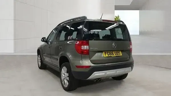 Used Skoda Yeti SE L 150 HP (110 kW) 2016 Green SUV