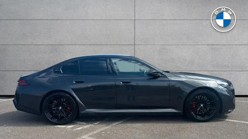 Used BMW M5 Comfort Edition 717 HP (527 kW) 2025 Grey