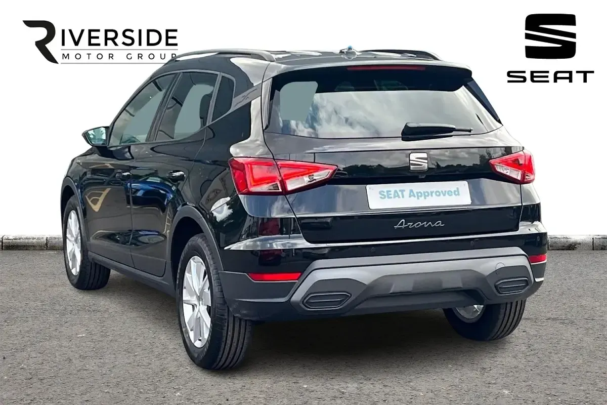 New Seat Arona SE Technology 95 HP (69 kW) 2026 Midnight black manhatan grey roof SUV