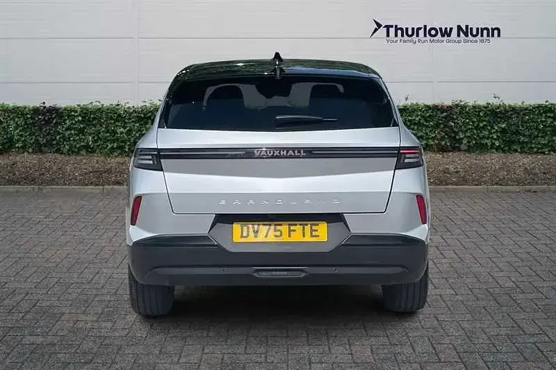 Used Vauxhall Grandland X S 145 HP (106 kW) 2025 Grey SUV