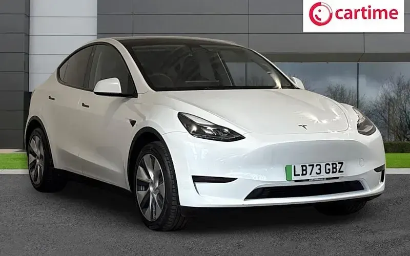 Used Tesla Model Y RWD 219 kW (299 HP) 2024 SUV