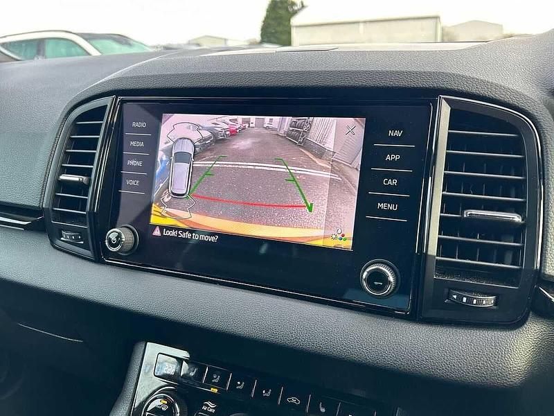 Used Skoda Karoq SportLine 110 HP (80 kW) 2022 Phoenix orange metallic SUV