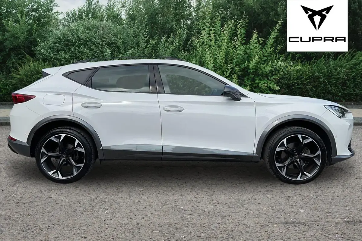 Used Cupra Formentor 150 HP (110 kW) 2023 White SUV