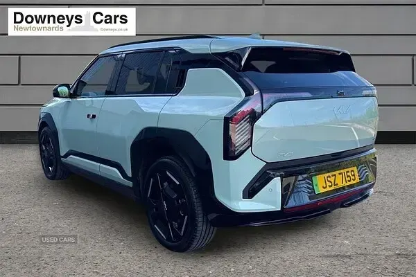 Used Kia EV3 GT-Line 150 kW (204 HP) 2026 Green SUV
