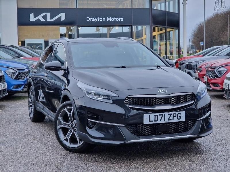 Black Used 2021 Kia XCeed SUV | £16,400 (Fair price) - Image 1/4