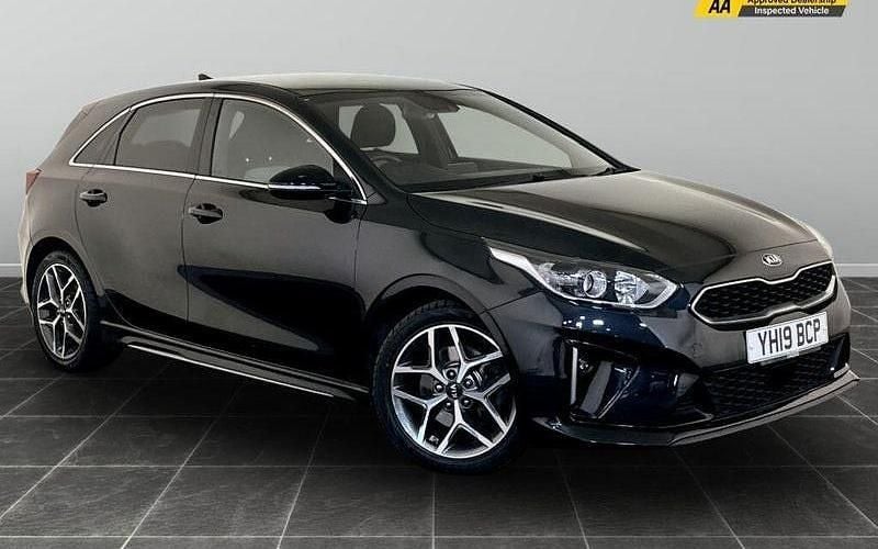 Used 2020 Kia Ceed GT-Line Hatchback | £11,795 (Fair price) - Image 1/2