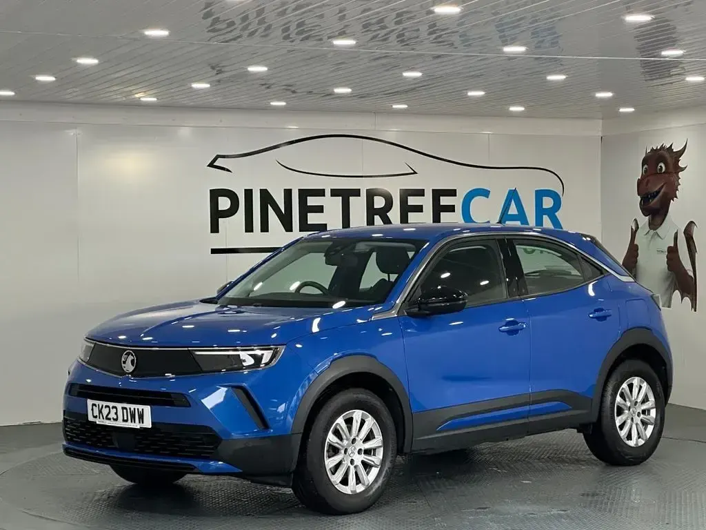 Used Vauxhall Mokka Design Edition 100 HP (73 kW) 2023 Blue SUV