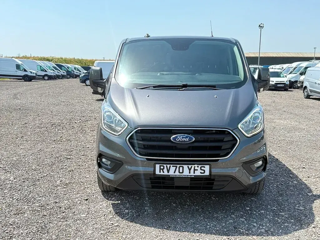 Used Ford Transit Custom Limited 170 HP (125 kW) 2020 Grey Van