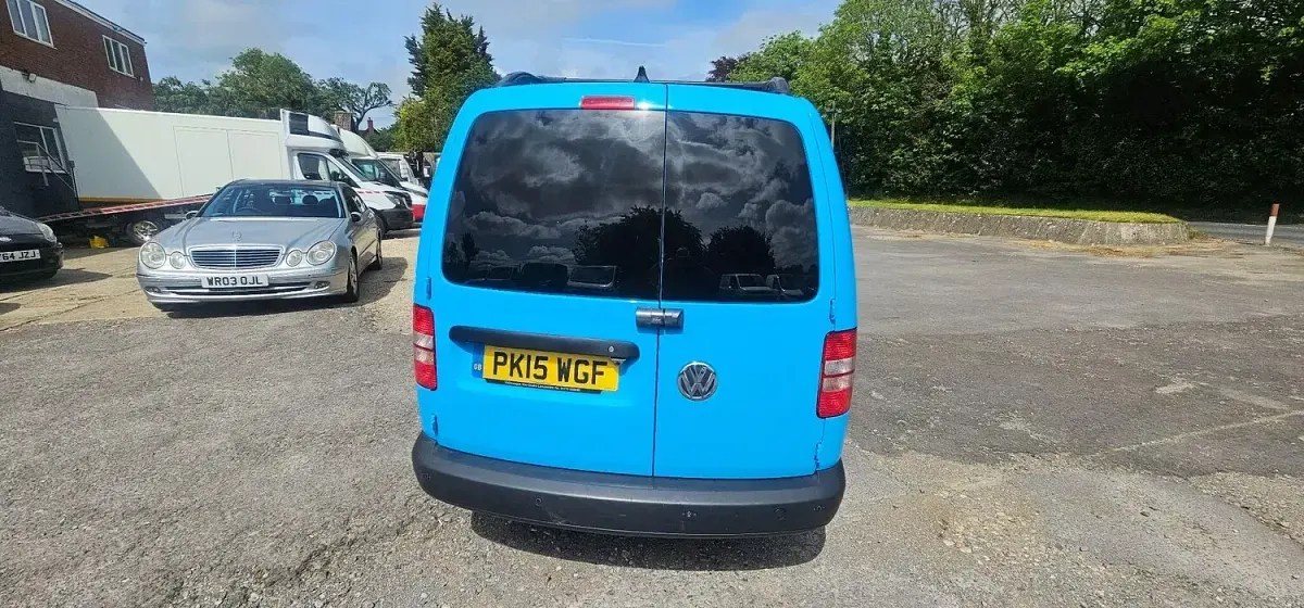 Used VW Caddy Startline 102 HP (75 kW) 2015 Blue MPV