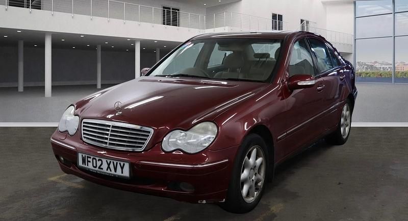 Used Mercedes C240 Elegance 2002 Red Sedan
