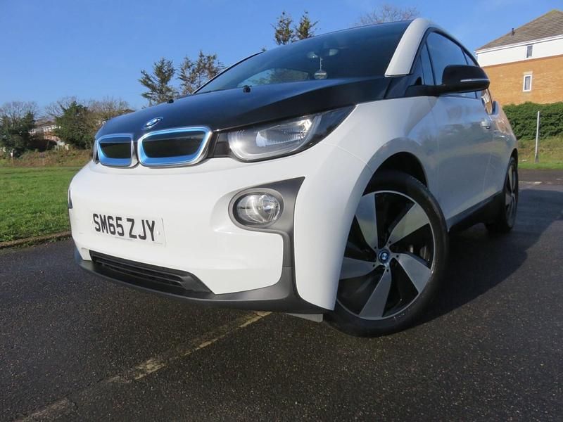 Used BMW i3 125 kW (170 HP) 2015 White Hatchback