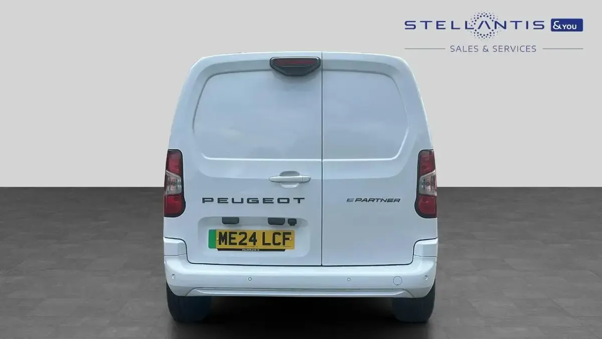 Used Peugeot E-Partner 98 kW (134 HP) 2024 White MPV