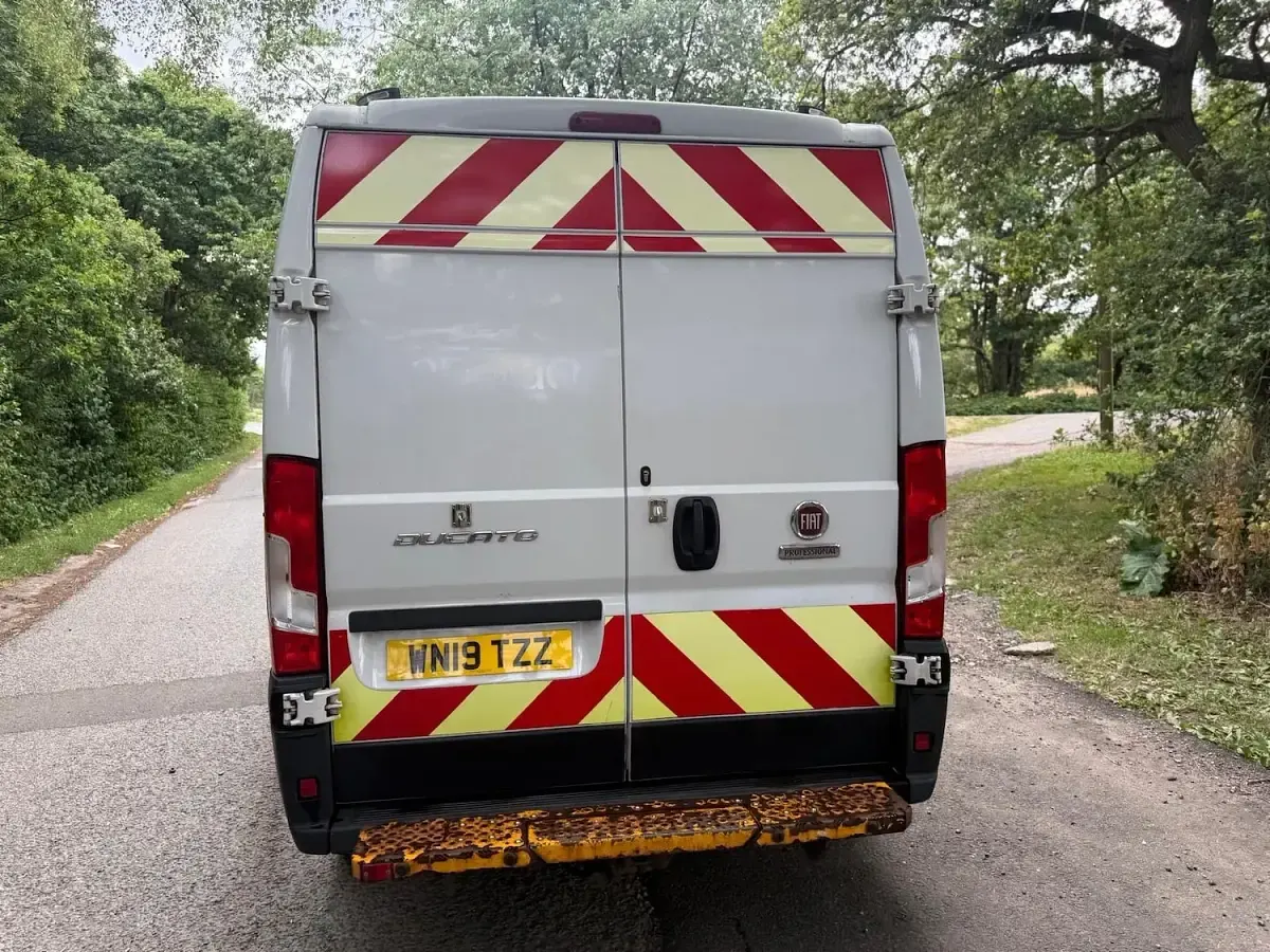 Used Fiat Ducato 115 HP (84 kW) 2019 White Van