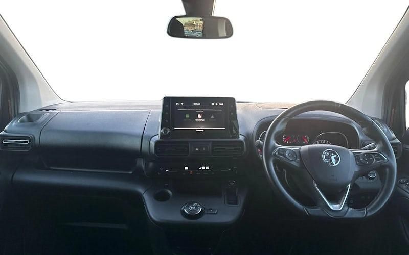 Used Vauxhall Combo Elite 131 HP (96 kW) 2021 Brown Estate