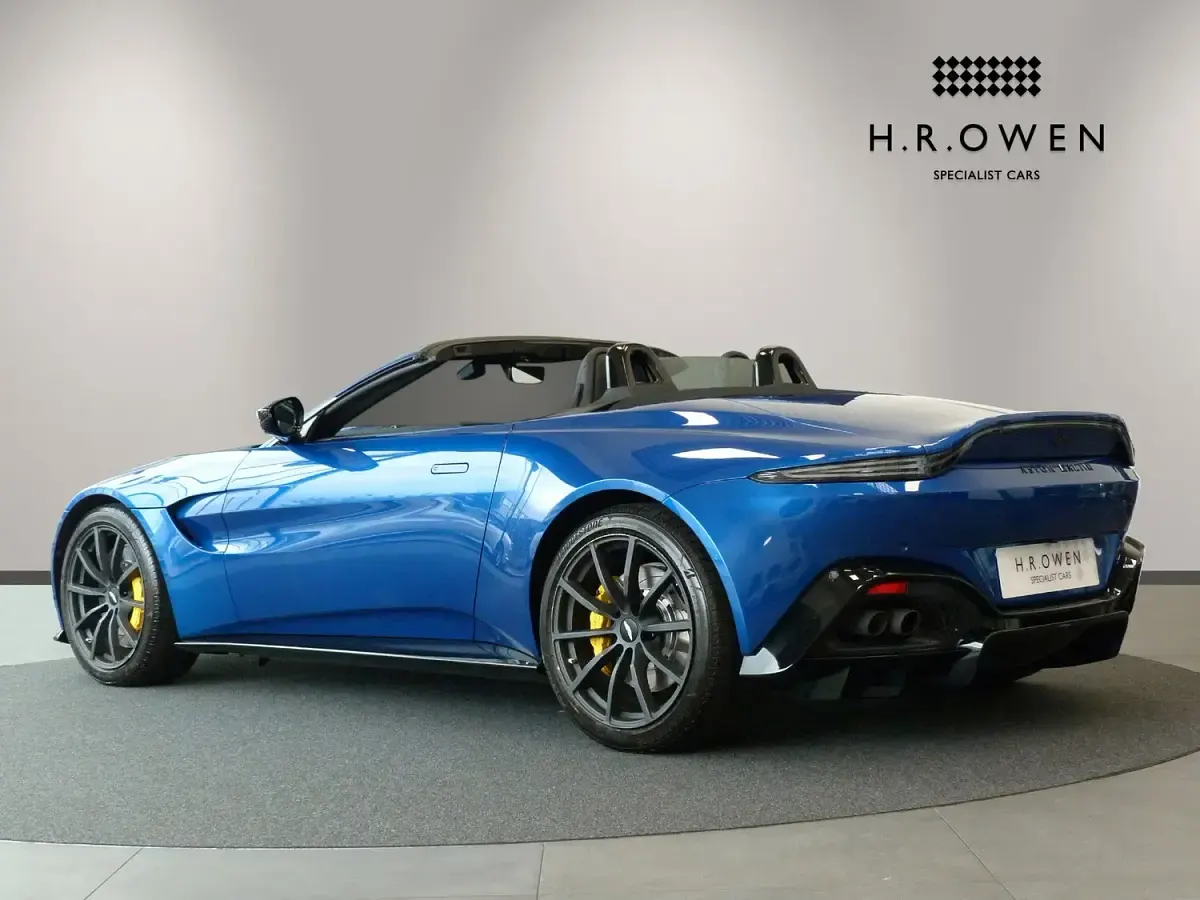 Used Aston Martin V8 Vantage 510 HP (375 kW) 2022 Blue Cabriolet