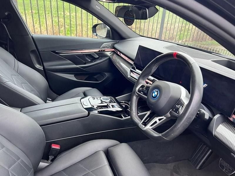 Used BMW i5 Comfort Edition 442 kW (601 HP) 2023 Black Sedan