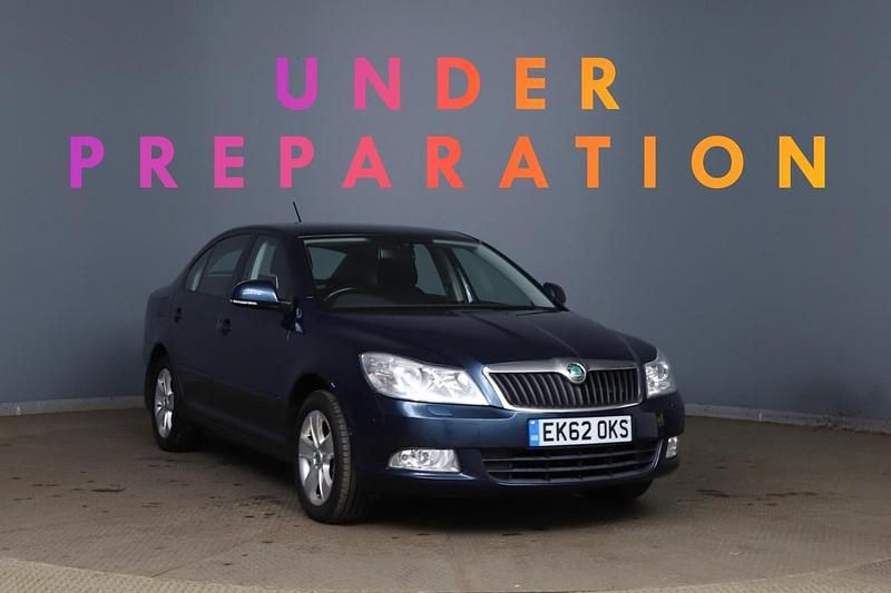 Blue Used 2012 Skoda Octavia Elegance Hatchback | £3,995 (Good price) - Image 1/4