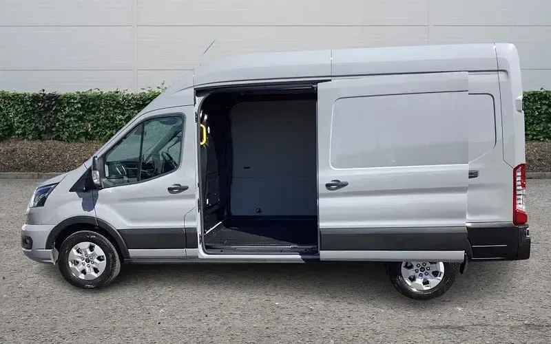 Begagnad Ford Transit Limited 131 HK (96 kW) 2026 Van