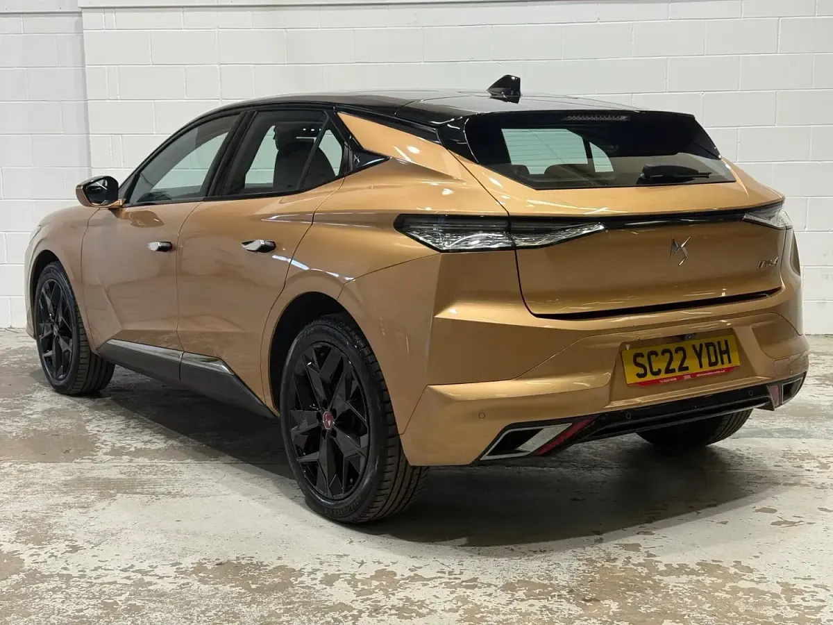 Used DS Automobiles DS4 Performance 129 HP (94 kW) 2022 Gold SUV