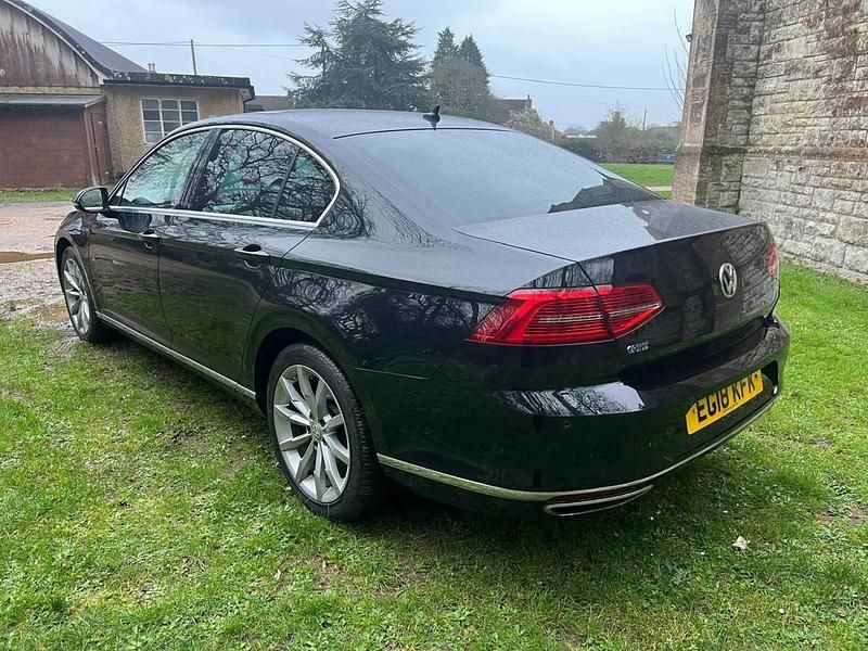 Used VW Passat Advance 2018 Black Sedan