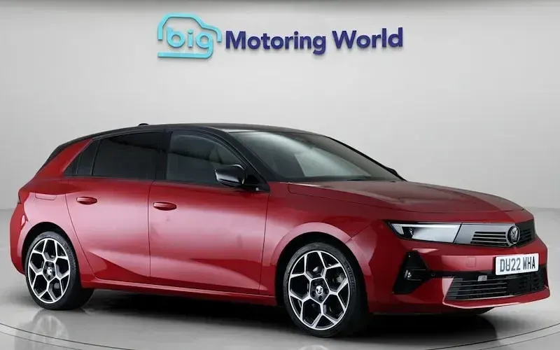 Used Vauxhall Astra GS Line 181 HP (133 kW) 2022 Hatchback