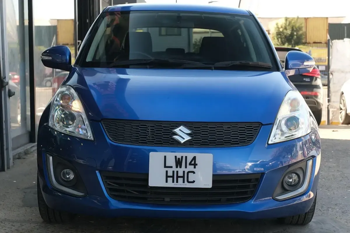 Used Suzuki Swift SZ4 94 HP (69 kW) 2026 Blue Hatchback