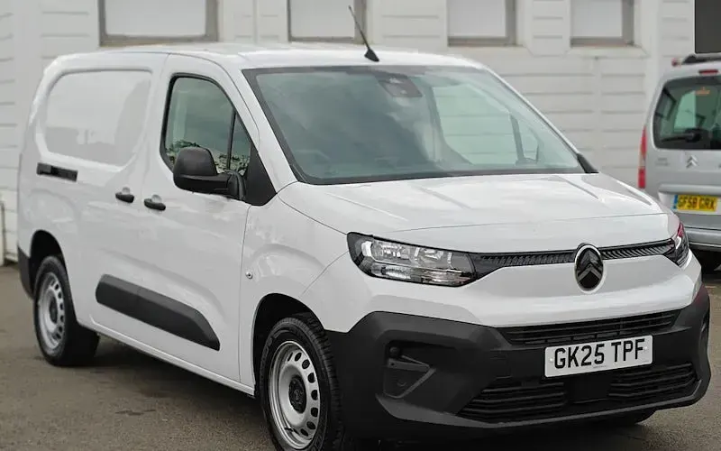 Used Citroën Berlingo 102 HP (75 kW) 2025 MPV