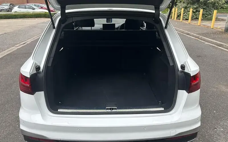 Used Audi A4 S-Line 150 HP (110 kW) 2025 Sedan