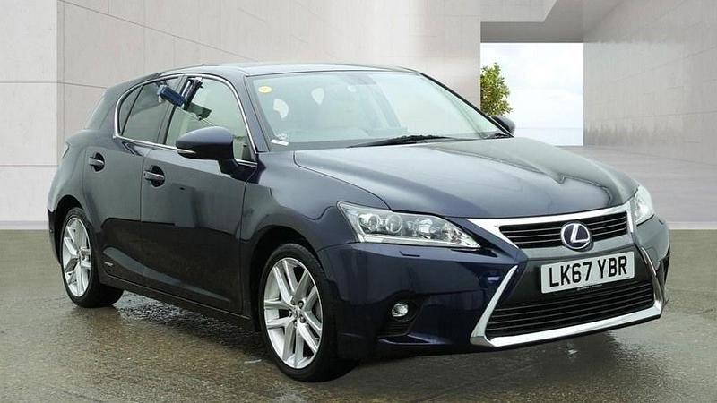 Used Lexus CT200h 2017 Blue Hatchback