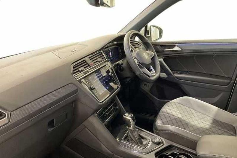 Used VW Tiguan R-line 200 HP (147 kW) 2022 White SUV