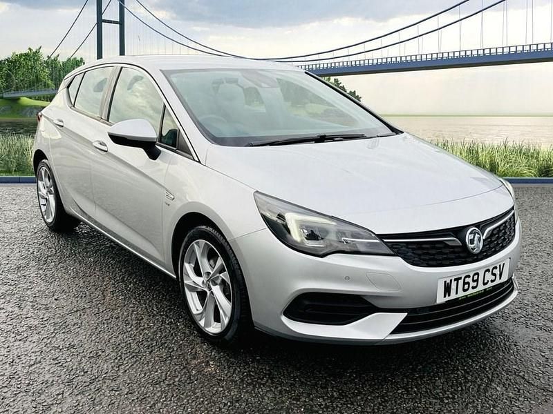 Used Vauxhall Astra SRi 145 HP (106 kW) 2020 Silver Hatchback