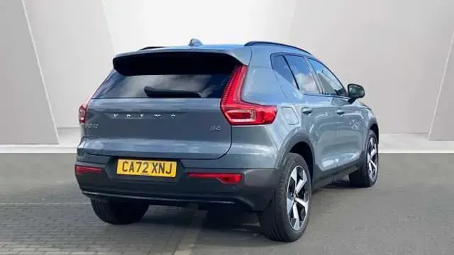 Usado Volvo XC40 Ultimate 194 HP (142 kW) 2023 SUV
