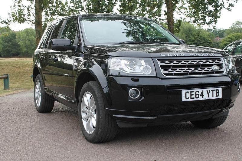 Black Used 2014 Land Rover Freelander 2 SE SUV | £11,450 (Fair price) - Image 1/4