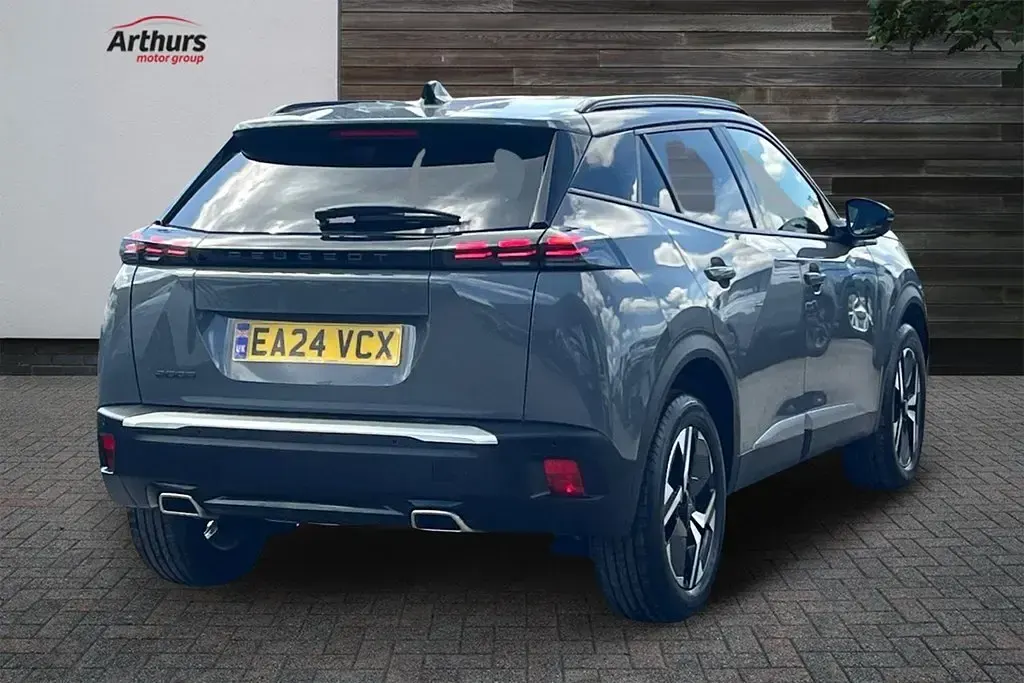 Second-hand Peugeot 2008 Allure 129 CP (94 kW) 2024 Gri SUV