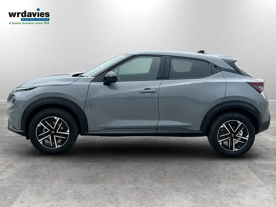 New Nissan Juke N-Connecta 114 HP (83 kW) 2026 Grey SUV