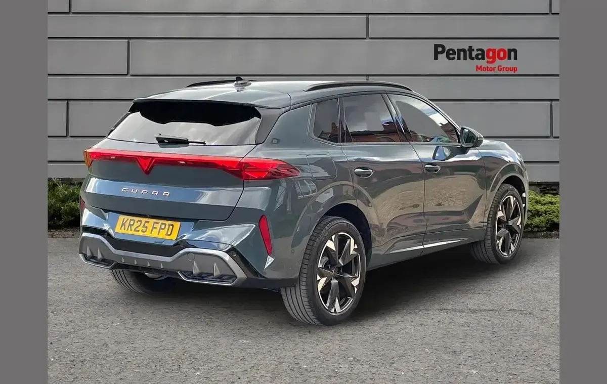 Used Cupra Terramar 200 HP (147 kW) 2025 Blue SUV