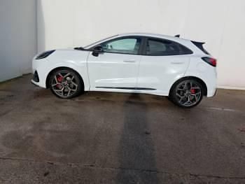 Used Ford Puma ST 170 HP (125 kW) 2023 White Hatchback