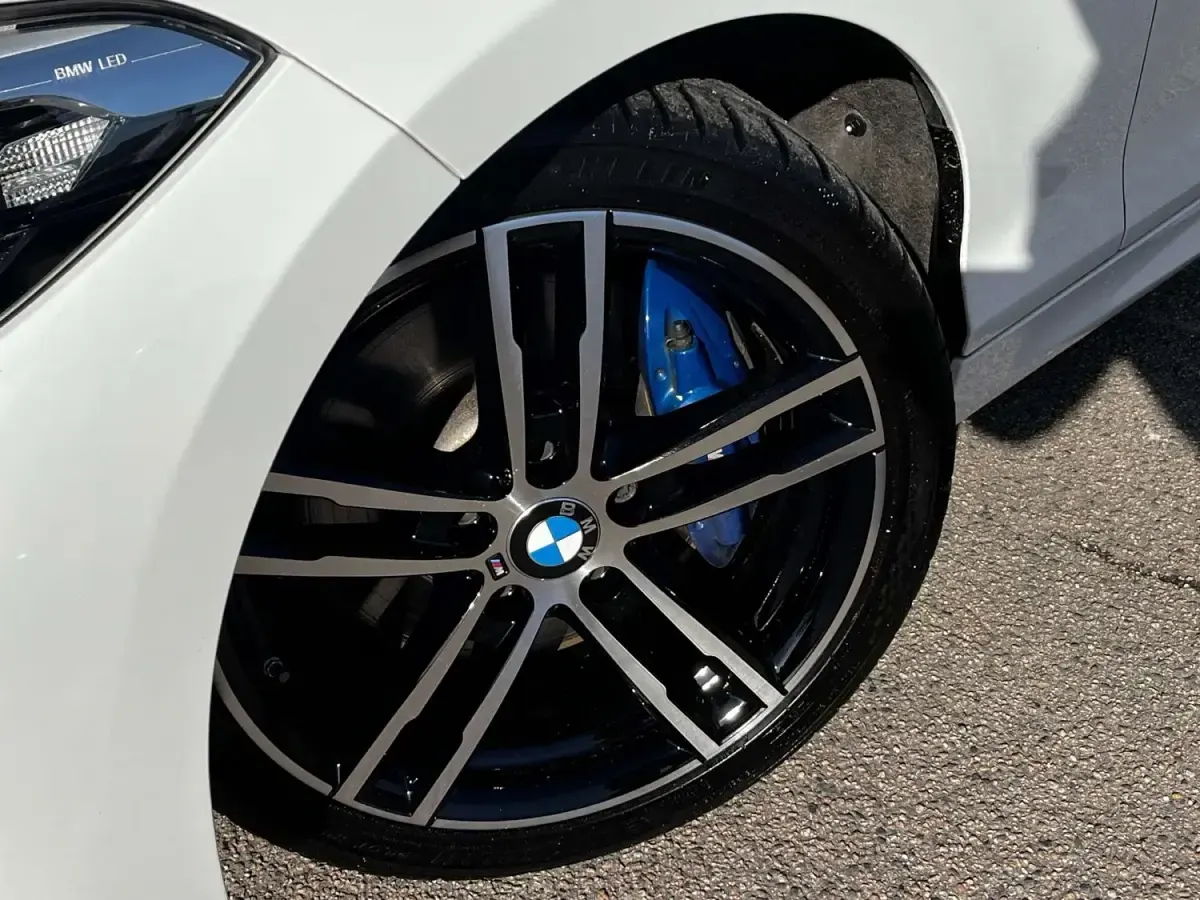 Używany BMW 118 Efficient Dynamics 2019 Biały Hatchback