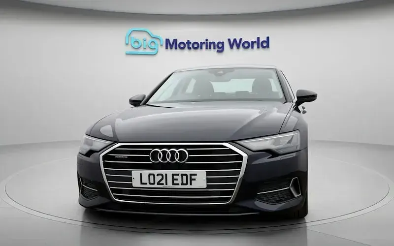 Second-hand Audi A6 Sport 299 CP (219 kW) 2020 Albastru Berlinǎ