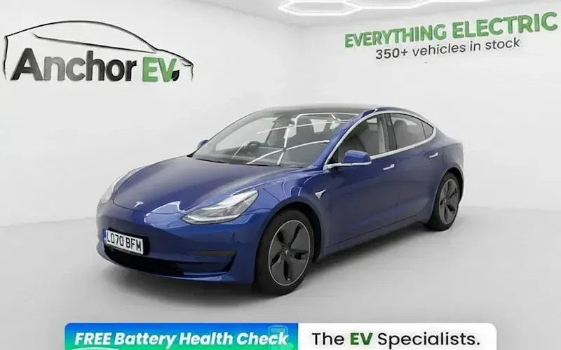 Usado Tesla Model 3 Standard Range 180 kW (245 HP) 2021 Sedan
