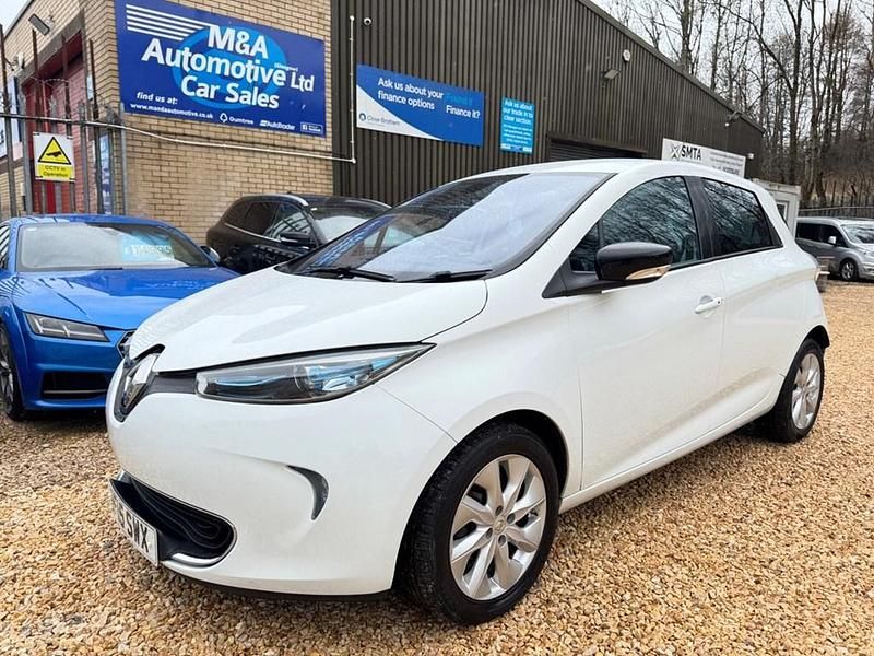 Used Renault Zoe Dynamique 64 kW (88 HP) 2015 Hatchback