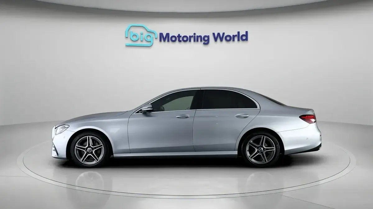 Used Mercedes E220 AMG line 2022 Silver Sedan