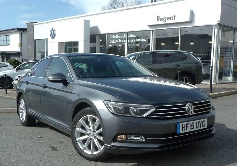 Used VW Passat Business 120 HP (88 kW) 2015 Grey Sedan