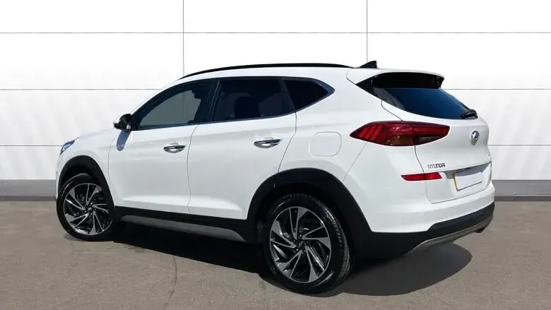 Used Hyundai Tucson Premium SE 177 HP (130 kW) 2019 White SUV