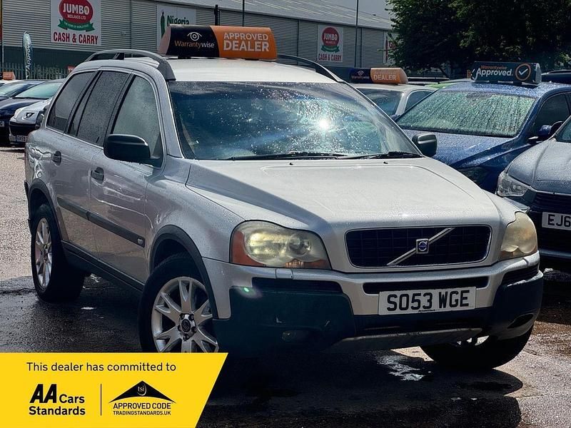Silver Used 2004 Volvo XC90 SE SUV | £1,975 (A bit pricey) - Image 1/3
