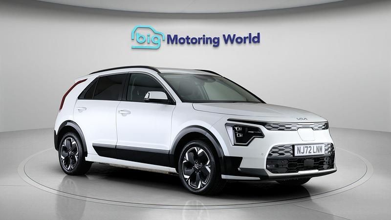 Used Kia e-Niro 147 kW (201 HP) 2023 SUV