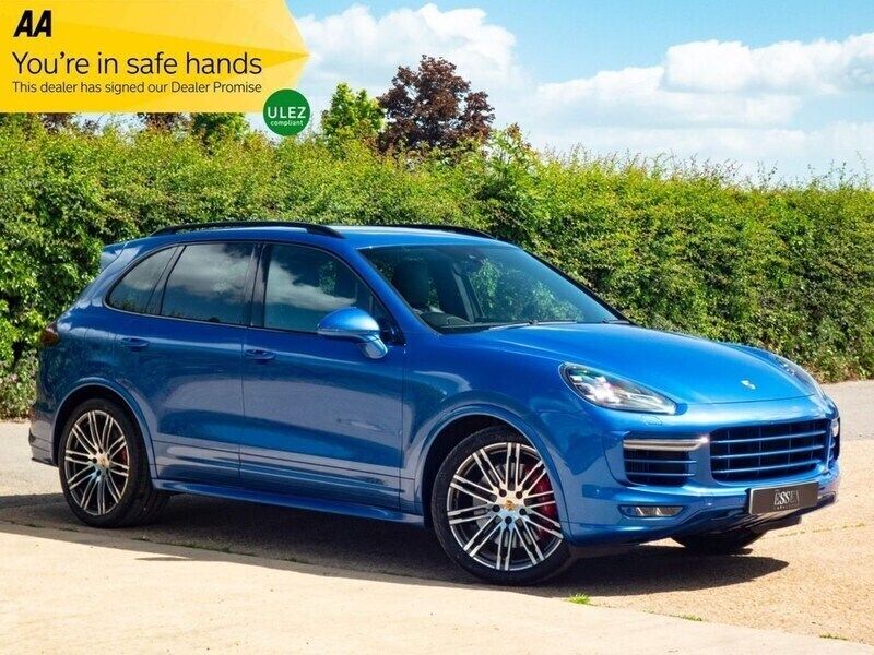 Blue Used 2017 Porsche Cayenne SUV | £43,995 - Image 1/4