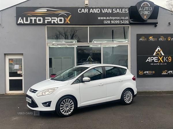Used Ford C-MAX Titanium 2015 White MPV
