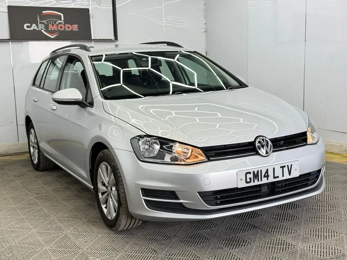 Used VW Golf VII SE 122 HP (89 kW) 2014 Silver Estate