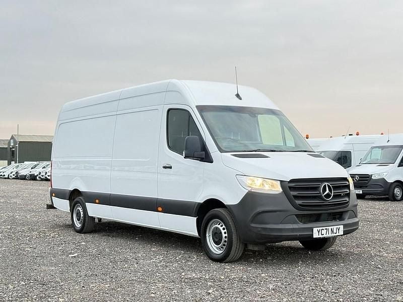 White Used 2021 Mercedes Sprinter Progressive Van | £15,995 (Super price) - Image 1/3